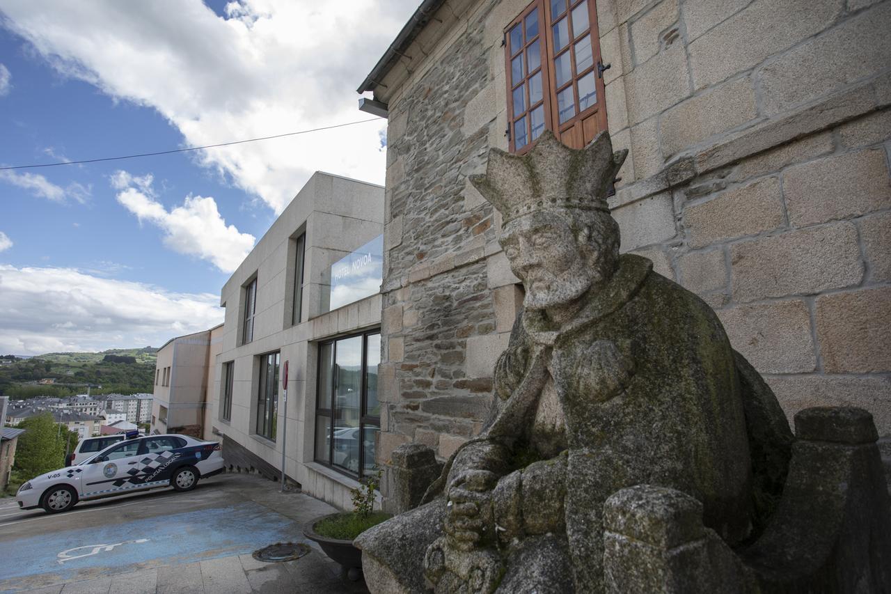Hotel Novoa Sarria Bagian luar foto