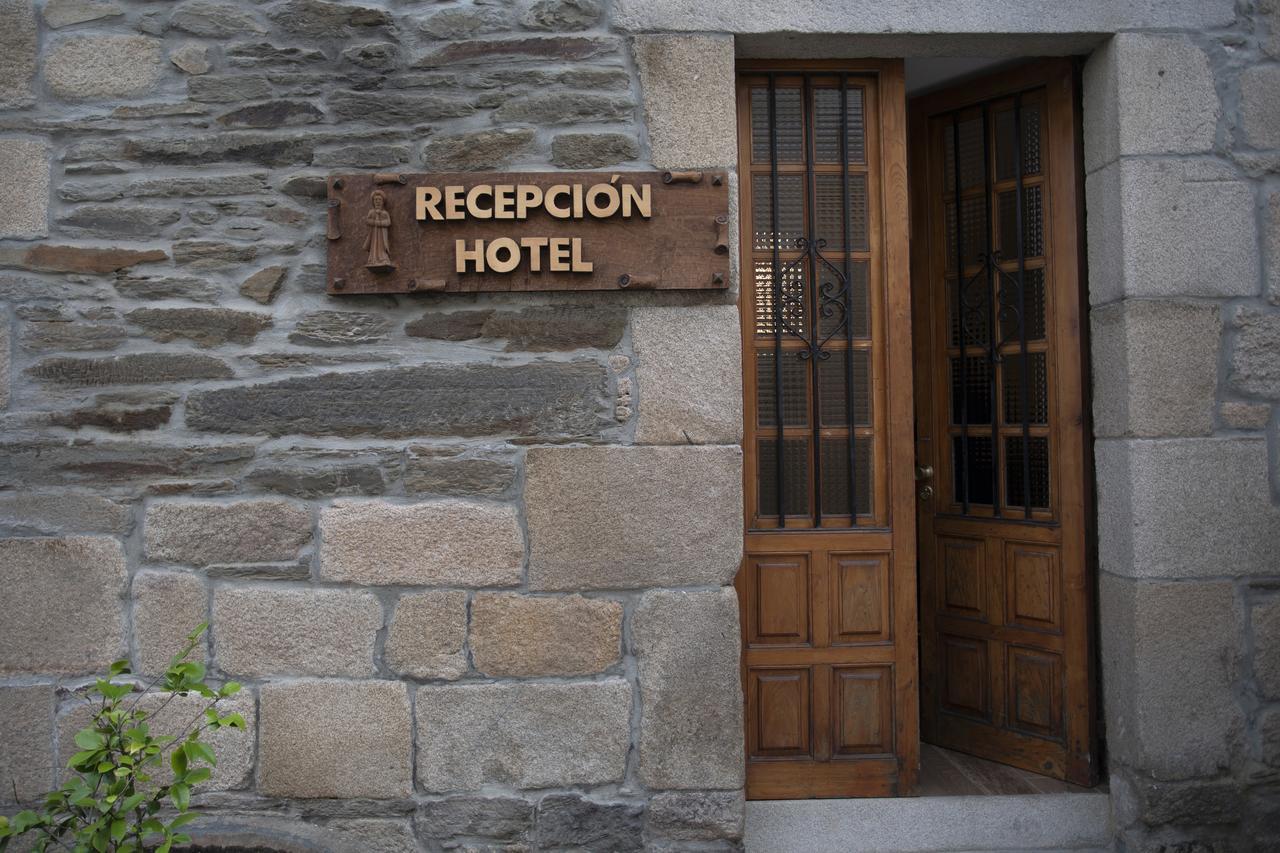 Hotel Novoa Sarria Bagian luar foto